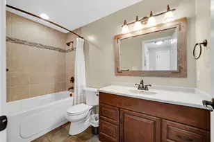 9424 Chestnut Ln, Munster, IN 46321 - Photo 22