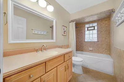 9424 Chestnut Lane, Munster, IN 46321 - Photo 16