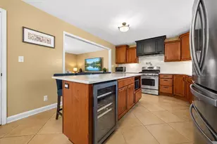 9424 Chestnut Ln, Munster, IN 46321 - Photo 6