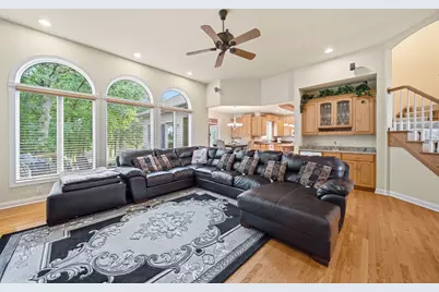 9405 Julia Drive, Saint John, IN 46373 - Photo 8