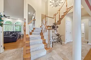9405 Julia Dr, Saint John, IN 46373 - Photo 4