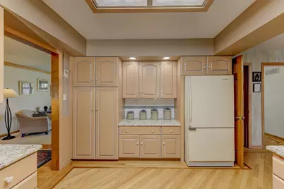 9036 Orchard Drive, Highland, IN 46322 - Photo 8