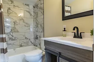 12704 Whitcomb St, Crown Point, IN 46307 - Photo 18
