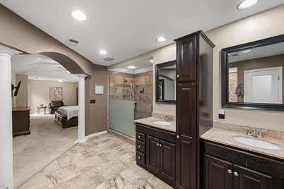 4610 Thornbury Drive W, Valparaiso, IN 46383 - Photo 24