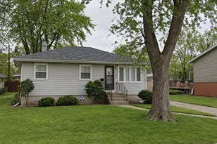 834 N Arbogast St, Griffith, IN 46319 - Photo 1