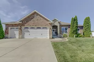 8900 Mallard Ln, Saint John, IN 46373 - Photo 2