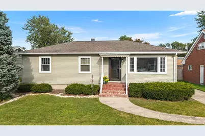 27 N Connecticut Street, Hobart, IN 46342 - Photo 1