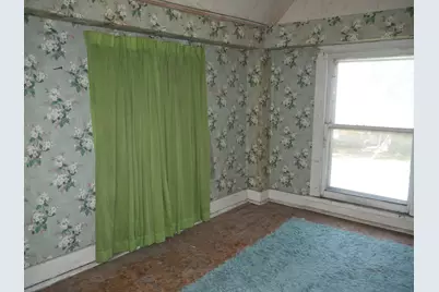 107 E Beaver Street, Morocco, IN 47963 - Photo 34