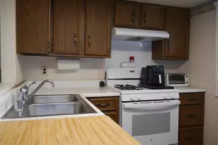 107 E Beaver St, Morocco, IN 47963 - Photo 2