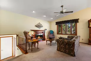 1403 Boca Lago Dr, Valparaiso, IN 46383 - Photo 4