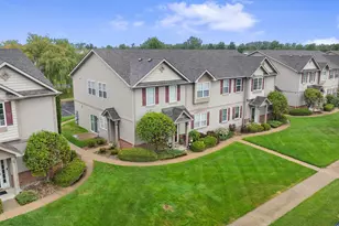 1254 Primrose Ln, Schererville, IN 46375 - Photo 1