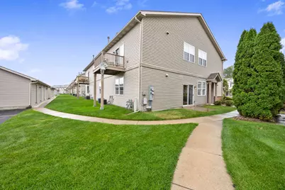 1254 Primrose Lane, Schererville, IN 46375 - Photo 4