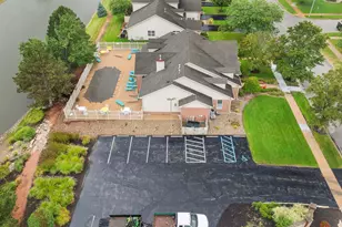 1254 Primrose Ln, Schererville, IN 46375 - Photo 10