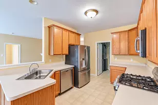 1358 Mackinaw Pl, Schererville, IN 46375 - Photo 6
