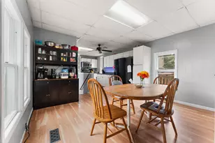 205 Noble St, La Porte, IN 46350 - Photo 8