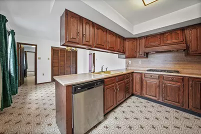 541 N County Line Road, Hobart, IN 46342 - Photo 8