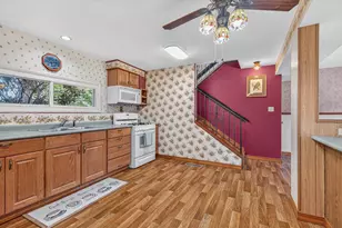 9517 Farmer Dr, Highland, IN 46322 - Photo 16
