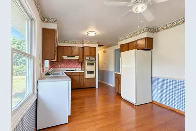 601 W Alice Street, Kouts, IN 46347 - Photo 4