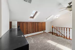 852 Jordan Cir, Schererville, IN 46375 - Photo 22