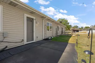 3723 Sandalwood Dr, Highland, IN 46322 - Photo 16