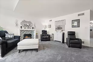 3723 Sandalwood Dr, Highland, IN 46322 - Photo 6