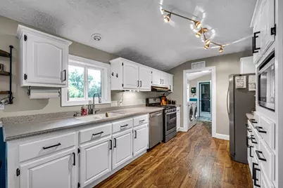 300 Southtown Boulevard, Walkerton, IN 46574 - Photo 6