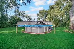 300 Southtown Blvd, Walkerton, IN 46574 - Photo 22