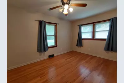 7520 Independence Street, Merrillville, IN 46410 - Photo 6