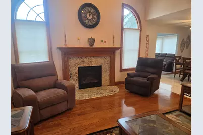 8971 Hibiscus Drive, Saint John, IN 46373 - Photo 10