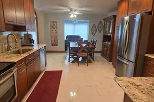 8971 Hibiscus Dr, Saint John, IN 46373 - Photo 14