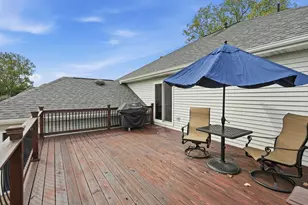 565 Waterford Ln, Valparaiso, IN 46385 - Photo 30