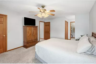565 Waterford Lane, Valparaiso, IN 46385 - Photo 16