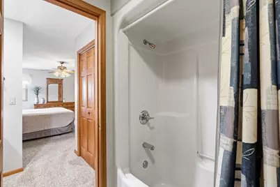 565 Waterford Lane, Valparaiso, IN 46385 - Photo 18