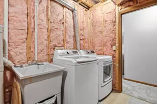 565 Waterford Ln, Valparaiso, IN 46385 - Photo 28