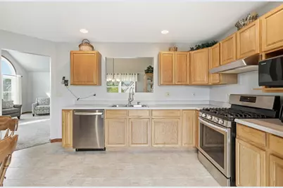 565 Waterford Lane, Valparaiso, IN 46385 - Photo 12
