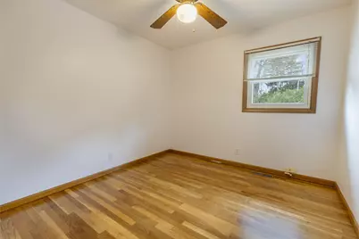 6561 W Johnson Road, La Porte, IN 46350 - Photo 14