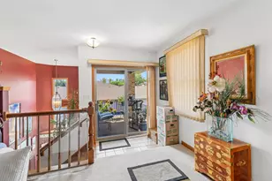 982 Elm Dr, Crown Point, IN 46307 - Photo 8