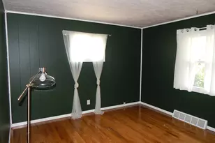 1009 W Coolspring Ave, Michigan City, IN 46360 - Photo 6