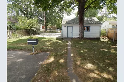 1009 W Coolspring Avenue, Michigan City, IN 46360 - Photo 16