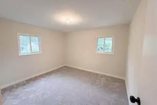 367 Chestnut St, Michigan City, IN 46360 - Photo 10