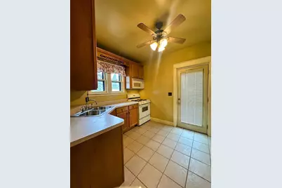201 S 8th Street, Chesterton, IN 46304 - Photo 10