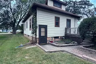 201 S 8th St, Chesterton, IN 46304 - Photo 40