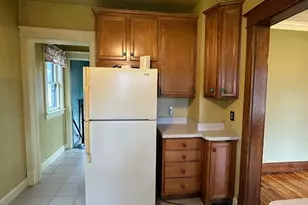 201 S 8th St, Chesterton, IN 46304 - Photo 12