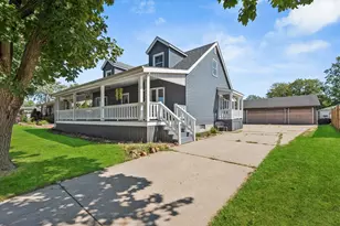 1053 S Decatur St, Hobart, IN 46342 - Photo 1