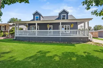1053 S Decatur Street, Hobart, IN 46342 - Photo 2