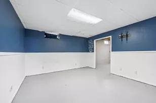 1053 S Decatur St, Hobart, IN 46342 - Photo 14