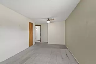911 Harrison St, Frankton, IN 46044 - Photo 16