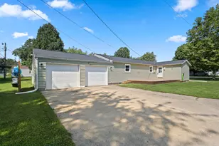 911 Harrison St, Frankton, IN 46044 - Photo 26