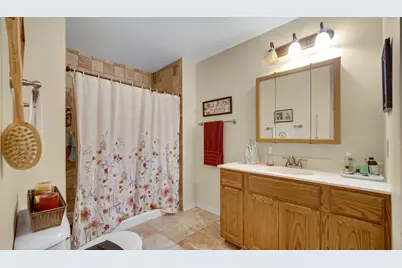 1486 Lake Street, Hobart, IN 46342 - Photo 12
