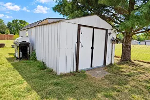 1005 Virginia Ln, Knox, IN 46534 - Photo 16